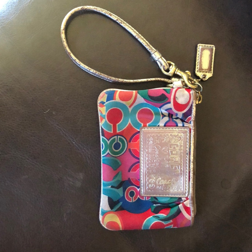 Coach poppy wristlet